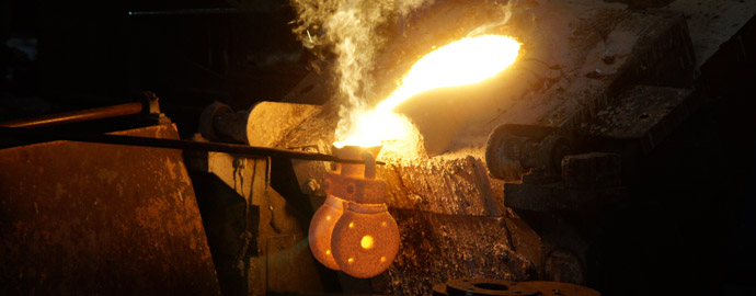 proces odlewania ciekłego metalu w procesie odlewania metodą traconego węgla