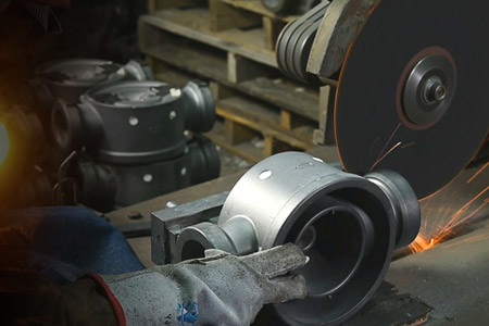 インベストメント鋳造プロセス - 木の除去